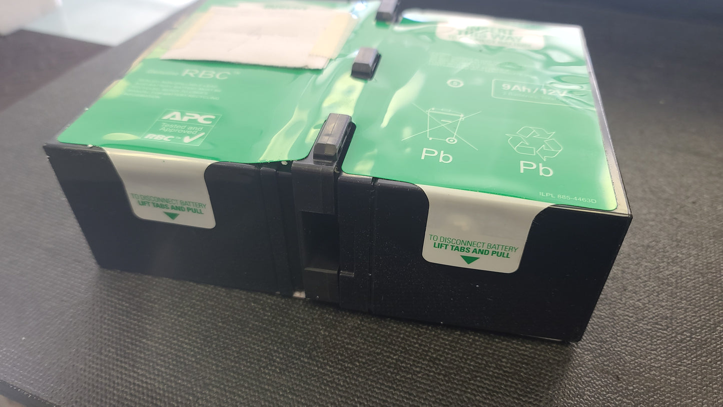 APC by Schneider Electric APCRBC124 Cartouche de batterie de rechange #124